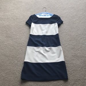 Banana Republic Navy/Off White dress - 0P